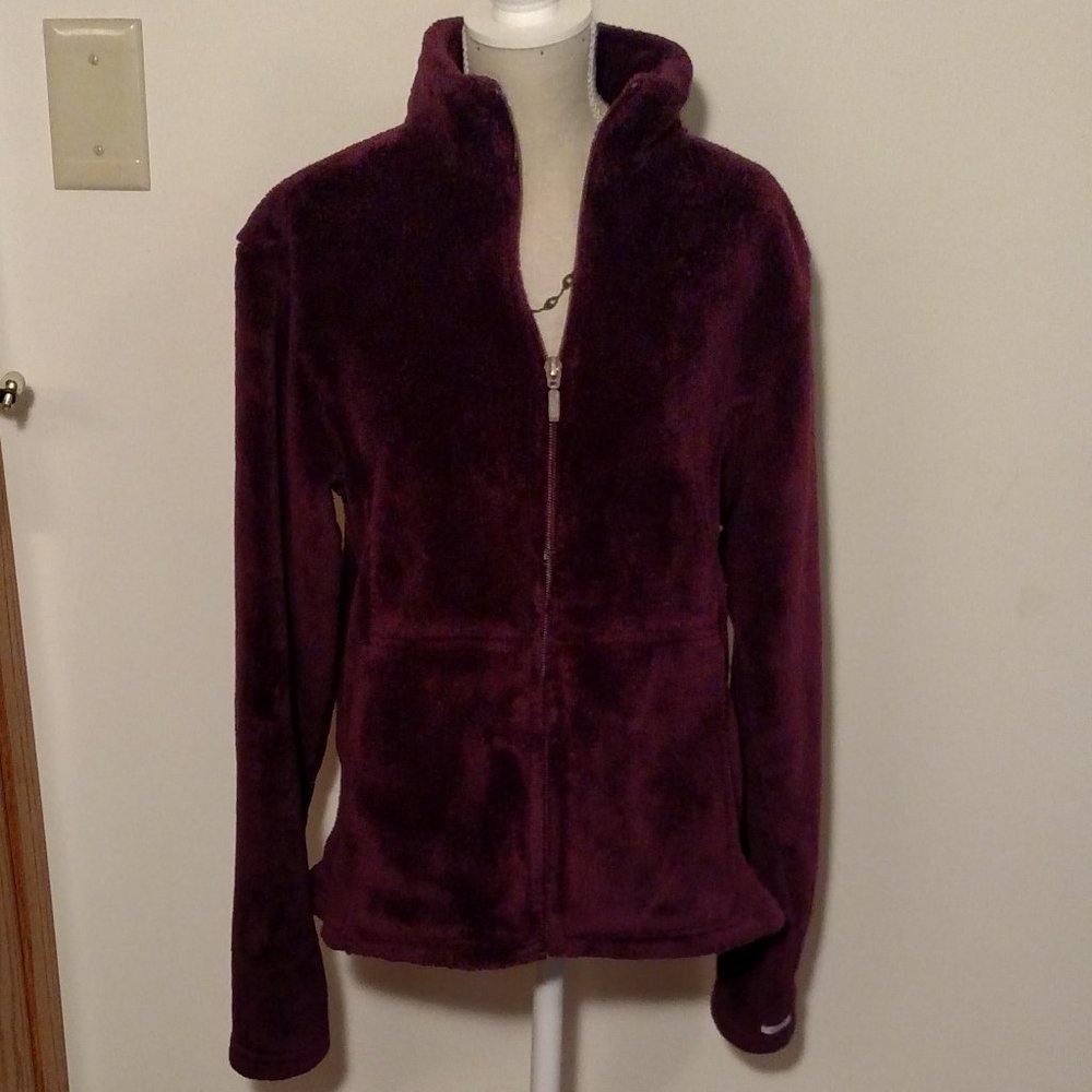 White Sierra dark purple, high pile, fleece jacket, EUC, size S